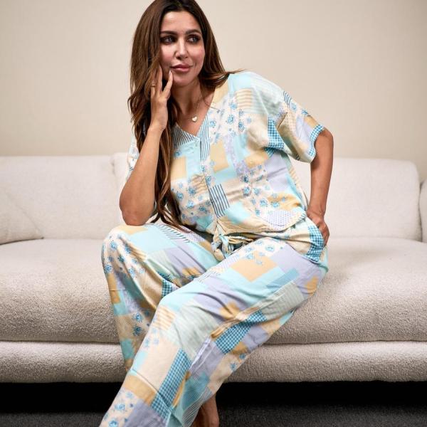 Colour twist breezy & bright pyjama